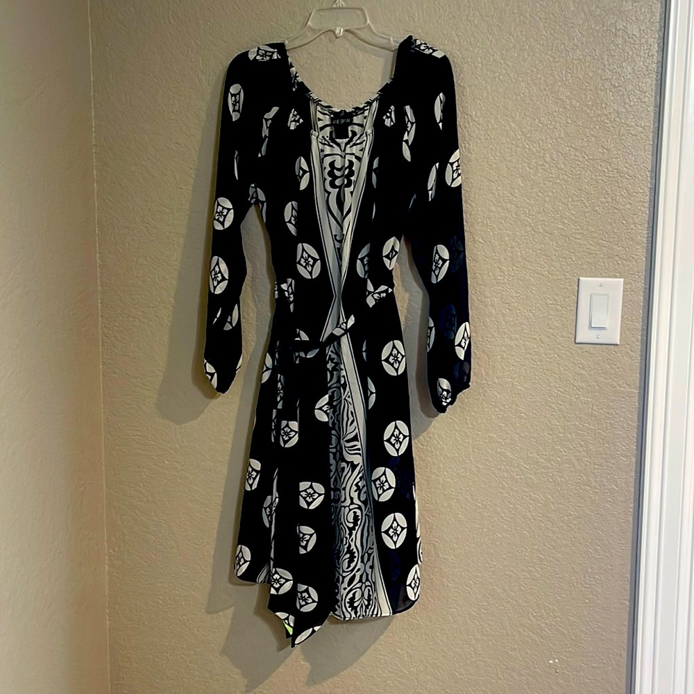 Black/tan dress